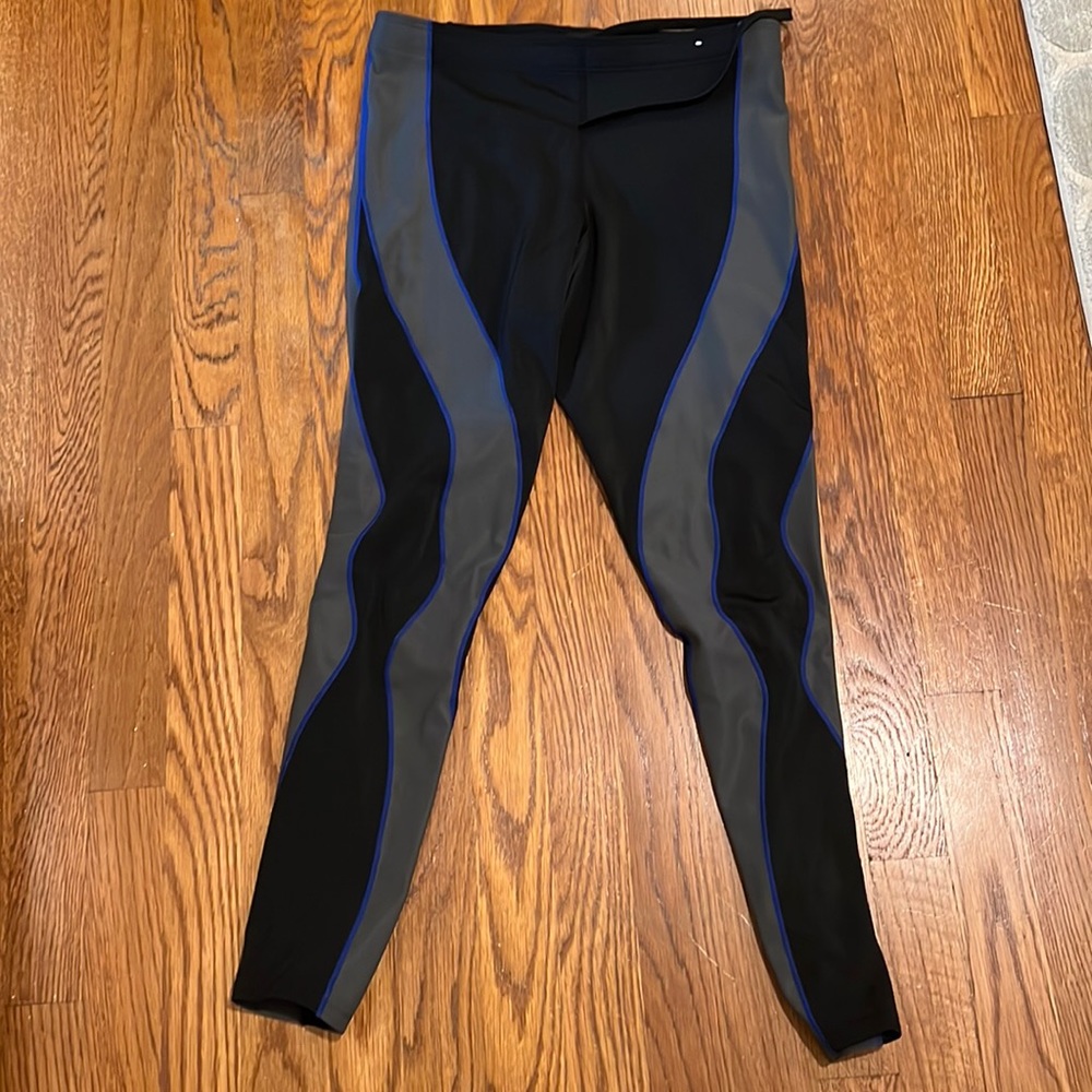 Mens cw-x workout tights. Great shape.